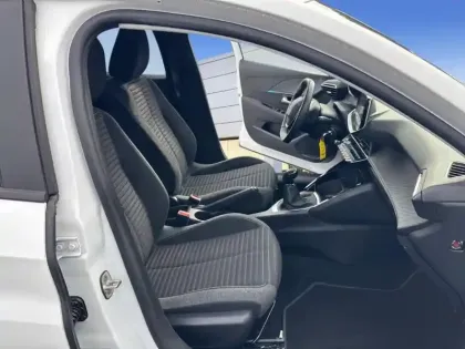 Photo 8 Peugeot 208  PureTech 75 S&S BVM5 Style