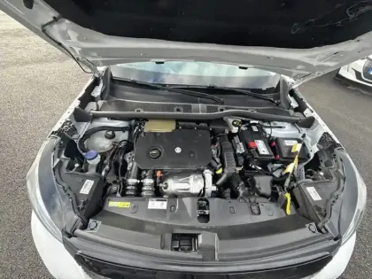 Photo 6 Peugeot 2008  BlueHDi 110 S&S BVM6 Active Pack