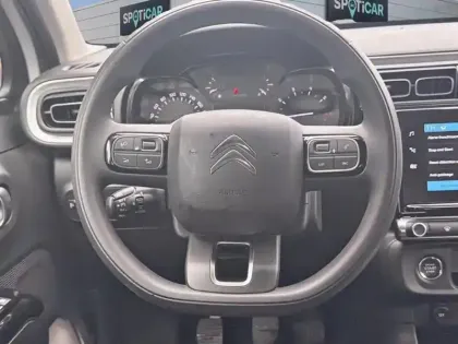 Photo 11 Citroën C3  PureTech 83 S&S BVM5 Shine