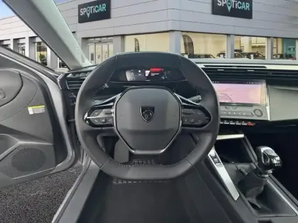 Photo 11 Peugeot 308  BlueHDi 130ch S&S BVM6 Active Pack