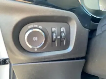 Photo 15 Opel Corsa  1.2 Turbo 100 ch BVM6 Elegance Business