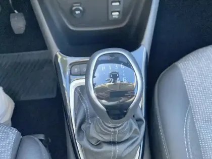 Photo 23 Opel Crossland  1.2 Turbo 110 ch BVM6 Elegance