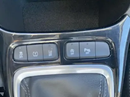 Photo 12 Opel Crossland  1.2 Turbo 110 ch BVM6 Elegance