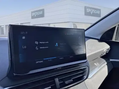 Photo 21 Peugeot 3008  BlueHDi 130ch S&S BVM6 Allure Pack