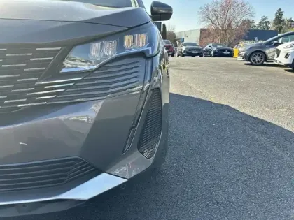 Photo 13 Peugeot 3008  BlueHDi 130ch S&S BVM6 Allure Pack