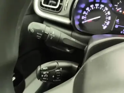 Photo 17 Citroën C3  PureTech 83 S&S BVM5 Shine