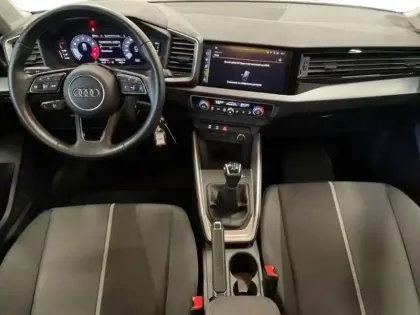 Photo 7 Audi A1 CITYCARVER 25 TFSI 95 ch BVM5 Design