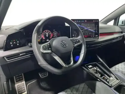 Photo 8 Volkswagen Golf 1.5 eTSI EVO2 150 DSG7 R-Line Edition