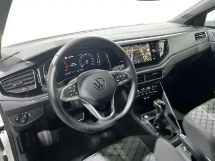 Photo 8 Volkswagen Taigo 1.0 TSI 116 DSG7 R-Line Edition