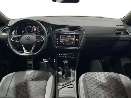 Photo 7 Volkswagen Tiguan 2.0 TDI 150ch DSG7 R-Line