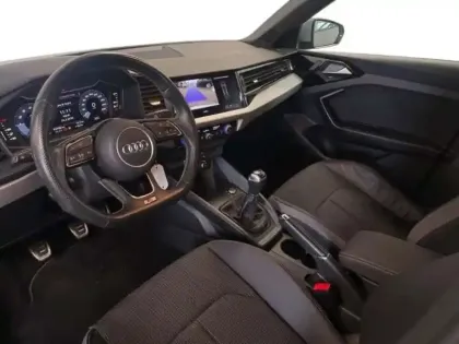 Photo 8 Audi A1 25 TFSI 95 ch BVM5 S line