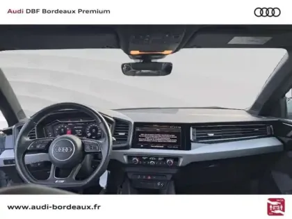 Photo 8 Audi A1 25 TFSI 95 ch BVM5 S line