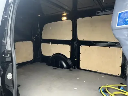 Photo 12 Mercedes Vito e 111 Fourgon/Long / L2 / 116C