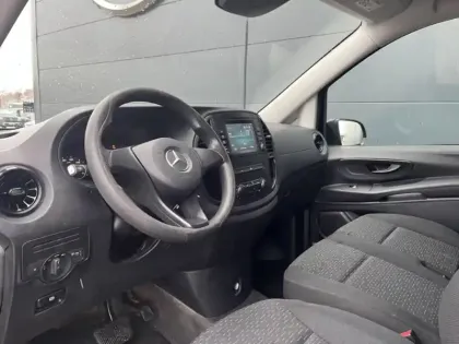 Photo 14 Mercedes Vito e 111 Fourgon/Long / L2 / 116C