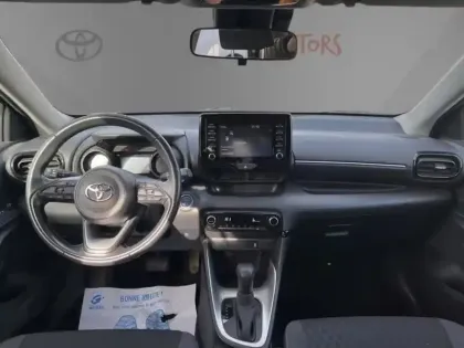 Photo 10 Toyota Yaris Hybride 116h Design