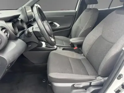 Photo 14 Toyota Yaris Hybride 116h Design