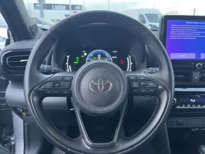 Photo 12 Toyota Yaris Hybride 1.5 HYBRID 116H DESIGN AUTO 2WD