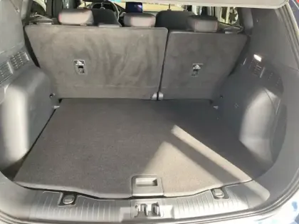 Photo 10 Ford Kuga 2.5 Duratec 190ch FHEV E85 ST-Line BVA