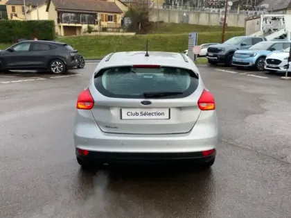 Photo 19 Ford Focus 1.5 TDCi 120ch Stop&Start Executive