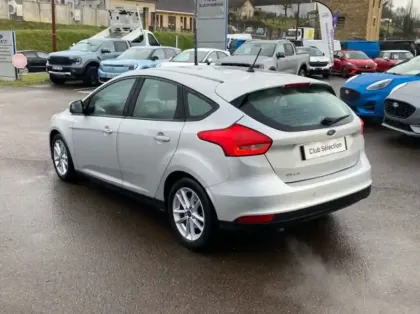 Photo 12 Ford Focus 1.5 TDCi 120ch Stop&Start Executive