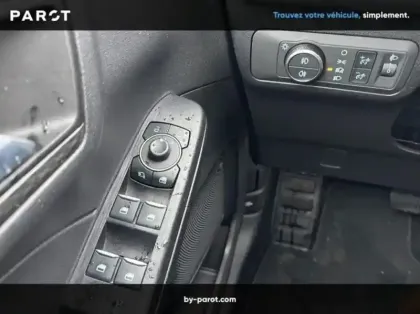 Photo 5 Ford Kuga 2.5 Duratec 180ch Hybrid FlexiFuel Titanium Powershift