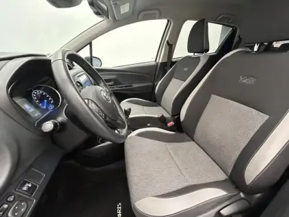 Photo 12 Toyota Yaris 110 VVT-i Design