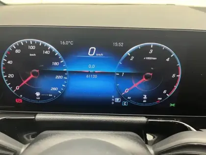 Photo 17 Mercedes GLA 200 d AMG Line