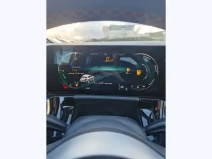 Photo 16 Mercedes GLA 200 d AMG Line