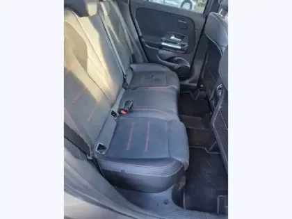 Photo 10 Mercedes GLA 200 d AMG Line