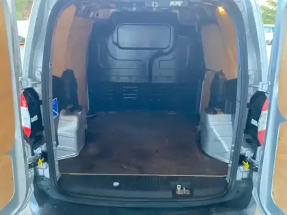 Photo 10 Ford Transit Courier Fourgonnette 1.5 TDCI 100ch Stop&Start Trend