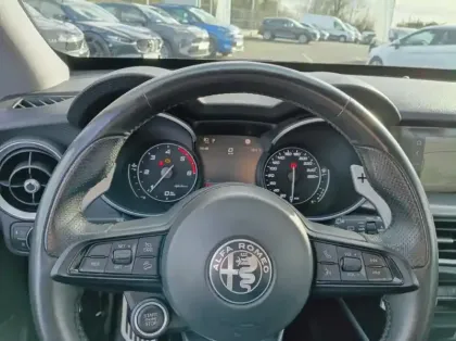 Photo 6 Alfa Romeo Stelvio 2.2 Diesel 190ch Sprint Q4 AT8 MY20 10CV