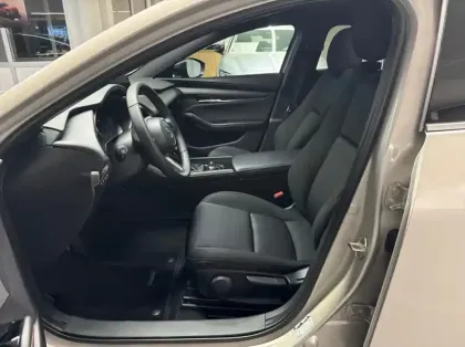 Photo 9 Mazda Mazda3 2.0 e-SKYACTIV-X M-Hybrid 186ch Homura BVA 2025 Euro6e