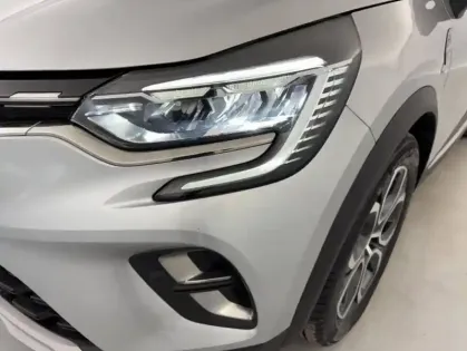 Photo 10 Renault Captur E-Tech 145 21 Intens 5p