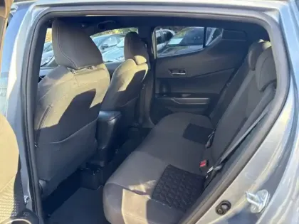 Photo 14 Toyota C-HR 122h Edition