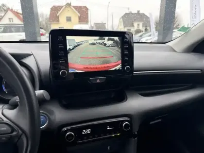 Photo 15 Toyota Yaris Hybride 116h Design