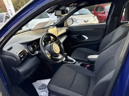 Photo 15 Toyota Yaris Hybride 116h Design