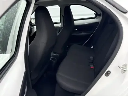 Photo 15 Toyota Aygo 1.0 VVT-i 72 Dynamic