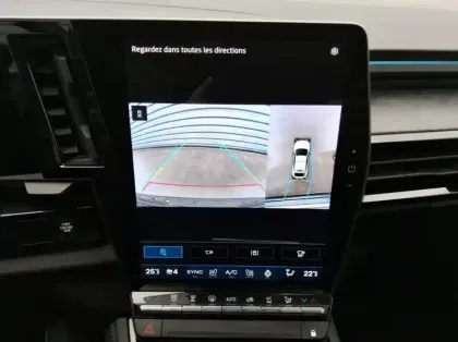 Photo 18 Renault Rafale Nouveau E-Tech full hybrid 200ch esprit Alpine