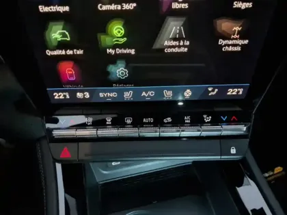 Photo 15 Renault Rafale Nouveau E-Tech full hybrid 200ch esprit Alpine