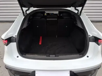 Photo 9 Renault Rafale Nouveau E-Tech full hybrid 200ch esprit Alpine