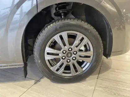 Photo 13 Ford Custom Gén. II Ph1 Limited 1