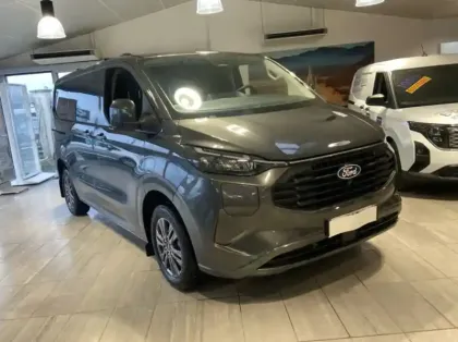 Photo 11 Ford Custom Gén. II Ph1 Limited 1