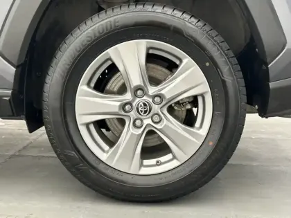 Photo 8 Toyota Rav4 2WD 218ch Dynamic