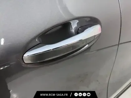 Photo 10 Mercedes GLA 200 d Progressive Line