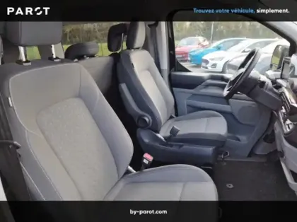 Photo 10 Ford Tourneo Custom 320 L2H1 2.0 EcoBlue 170ch Titanium BVA8