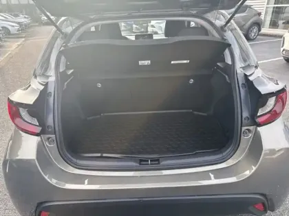 Photo 9 Toyota Yaris Hybride 116h Dynamic