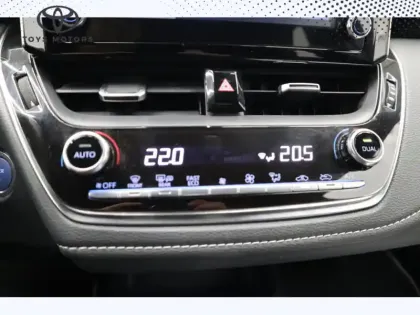 Photo 27 Toyota Corolla Hybride 184h Design