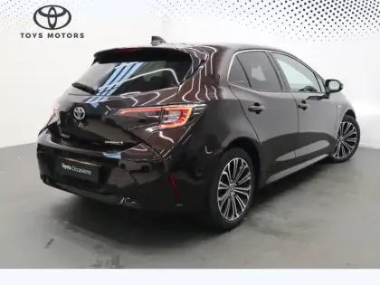 Photo 6 Toyota Corolla Hybride 184h Design