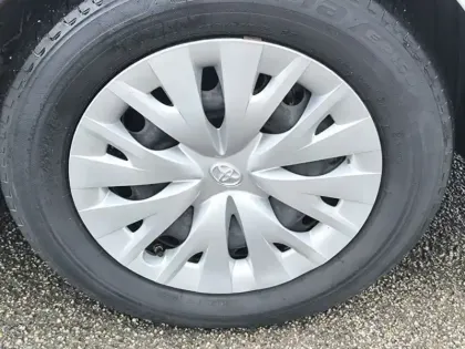 Photo 13 Toyota Yaris Hybride 116h Dynamic Business Toy Exp 1.5 116 ch