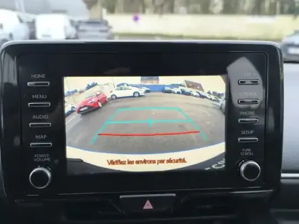 Photo 20 Toyota Yaris Hybride 116h Dynamic Business Toy Exp 1.5 116 ch